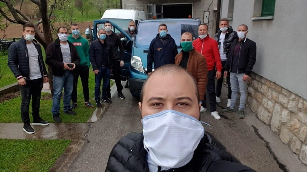 Mladi iz Prijepolja našli način da pomognu zemljacima u najtežim trenucima (FOTO)