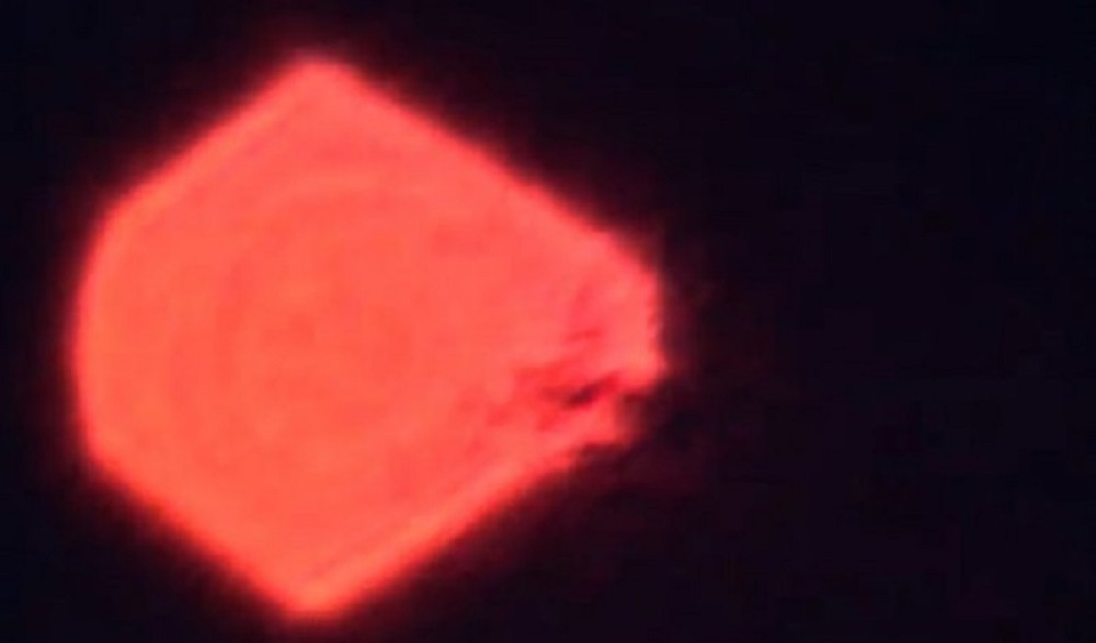 Užareni dijamant na nebu iznad Beograda zbunio i astronoma Branka Simonovića (VIDEO)