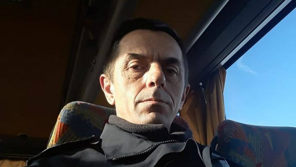 Pretio državnim udarima, a sada plaši srpski narod 5g mrežom!