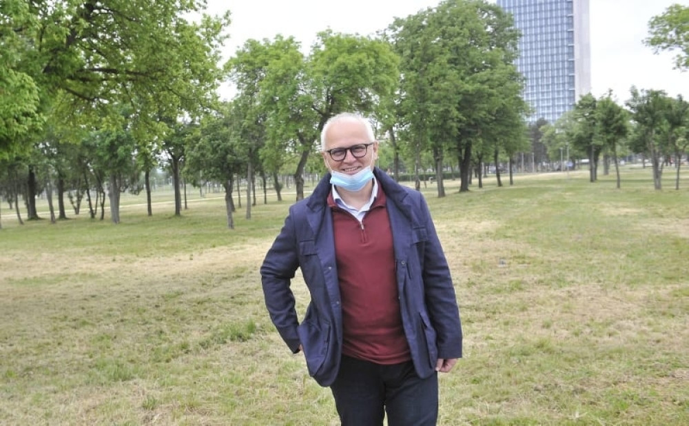 Vesić: Parkovi dezinfikovani i spremini za korišćenje