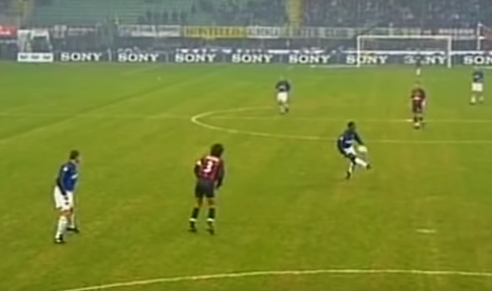 Najbolji je u istoriji svoje zemlje, a sada hapse ljude koji se s njim slikaju! Sve mu je uzeto, bori se za život