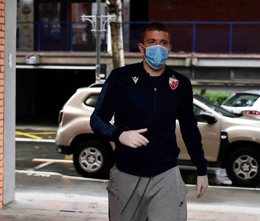 Maska važnija od lopte