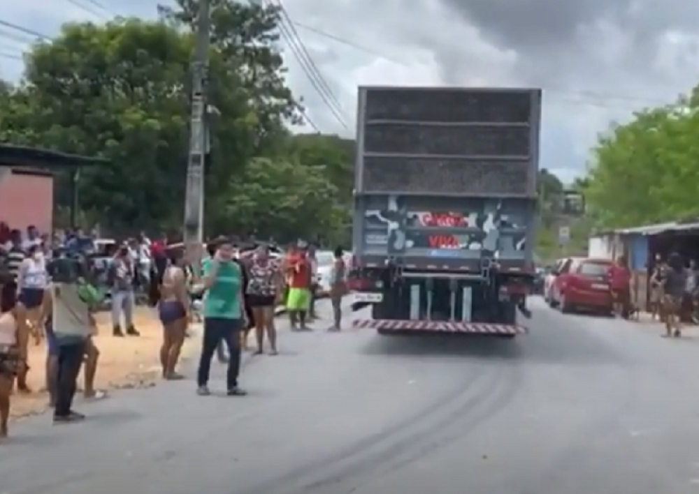 Oteli čuvare i drže ih kao taoce (VIDEO)