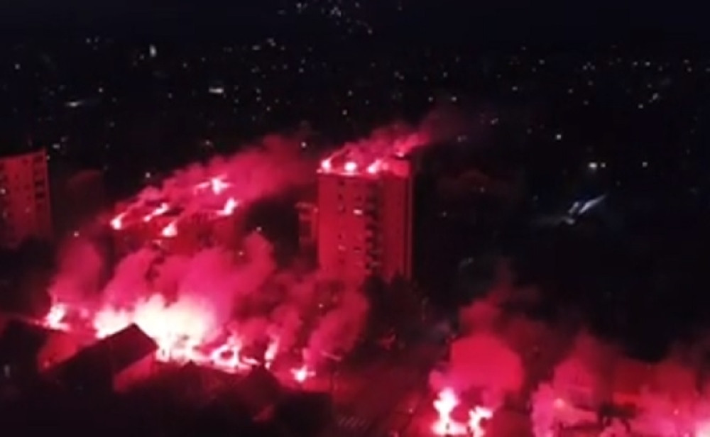 Poslata je poruka u 20.30, najviše iz samo jednog razloga! (VIDEO)