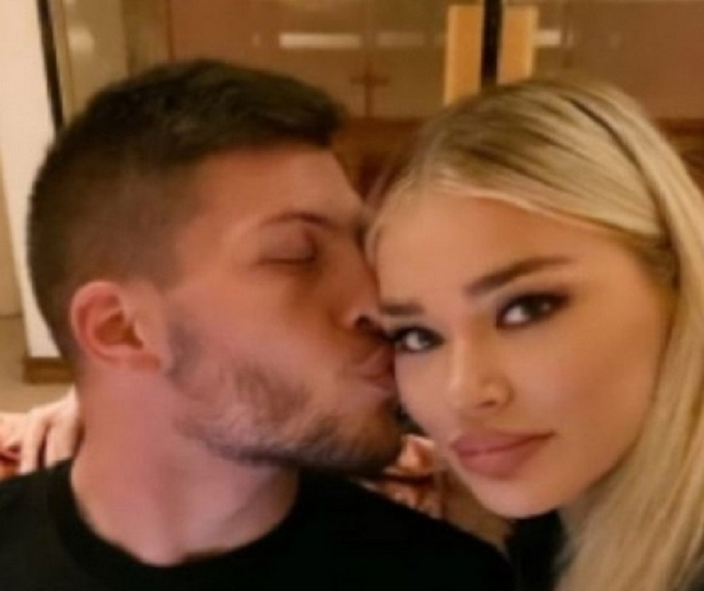 Pogledajte u kakvoj vili uživaju Luka i Sofija (VIDEO)