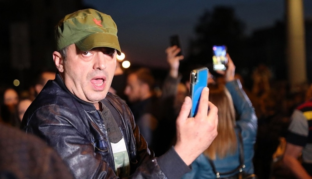 "Kad dođe ortak advokat kao da je upravo je*ao Justiciju lično..."