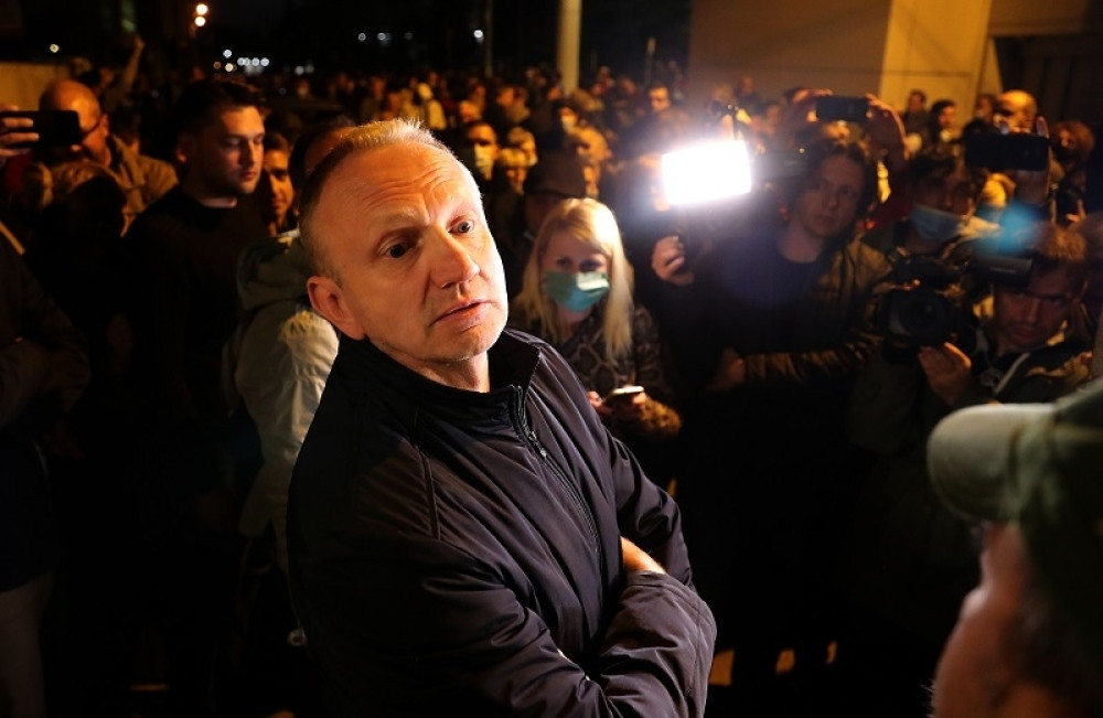 "Nije mu uspeo jeftin glumački trik, a sada njegova mašinerija nastavlja sa napadima"