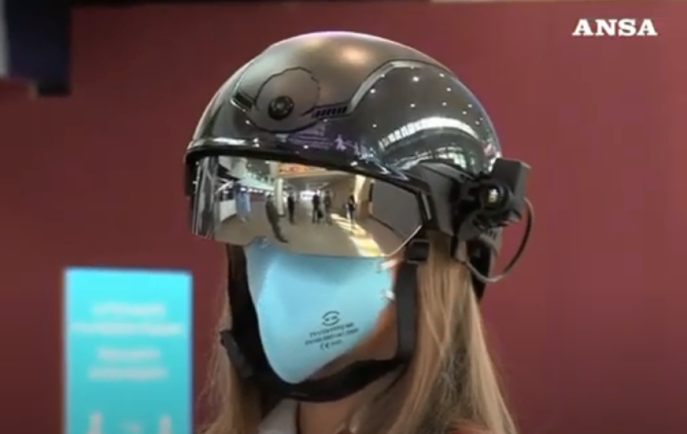 Pametne kacige na aerodromu putnicima odmah mere temperaturu (VIDEO)