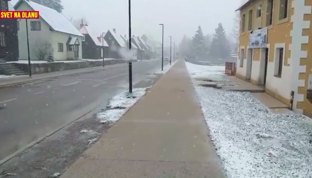 Kod komšija sneg u maju i temperatura blizu nule (VIDEO)