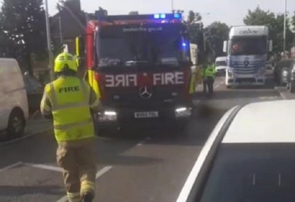 Zvezda "Zadruge" doživela saobraćajnu nesreću: Direktan sudar, vatrogasci i policija odmah reagovali! (FOTO)