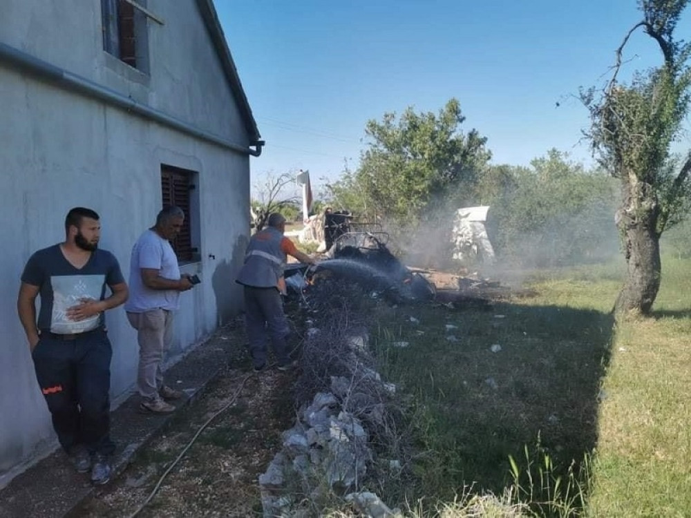 Srušio se avion kod Zadra (FOTO)