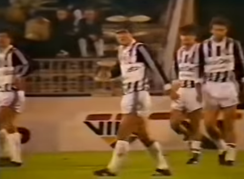 Bivši golgeter Partizana otkrio dogodovštine iz 80-ih: "Dođe trener, a Fadilj Vokri i ja spavamo za stolom u baru!"