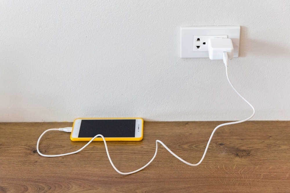 Ako vam se baterija telefona brzo isprazni, morate obratiti pažnju na tri potencijalna problema