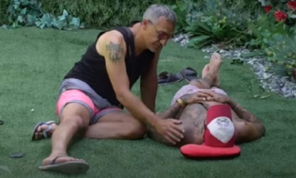 Filip roni gorke suze, Gagi ga teši: Zadrugar skrhan bolom se patosirao! (VIDEO)