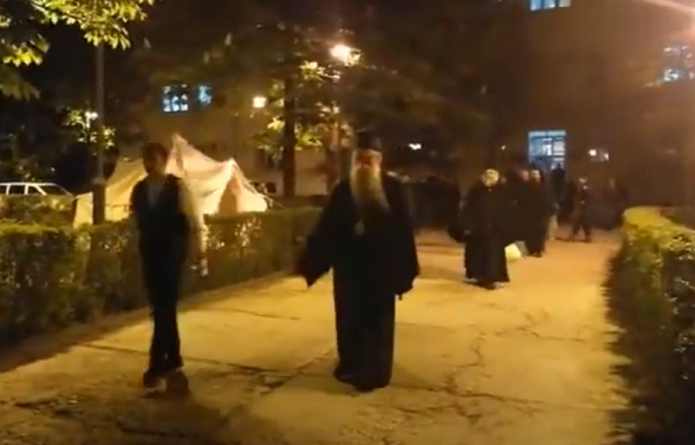 Pogledajte kako je izgledalo njegovo puštanje iz milogorskog kazamata (VIDEO)