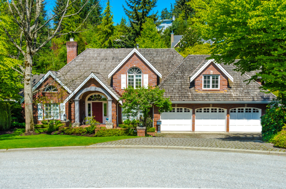 Pobožni katolički par je imao dvanaestoro dece i svima su služili za primer, a onda se otkrila mračna strana (FOTO)