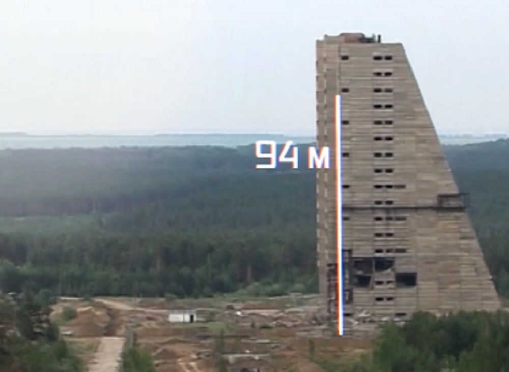 Rusi srušili zgradu koja može da izdrži udar nuklearne bombe (VIDEO)