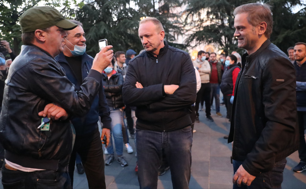 Đilasove pristalice spremaju NOVE NEREDE i napade na policiju, a za to nameravaju da optuže MUP (FOTO)