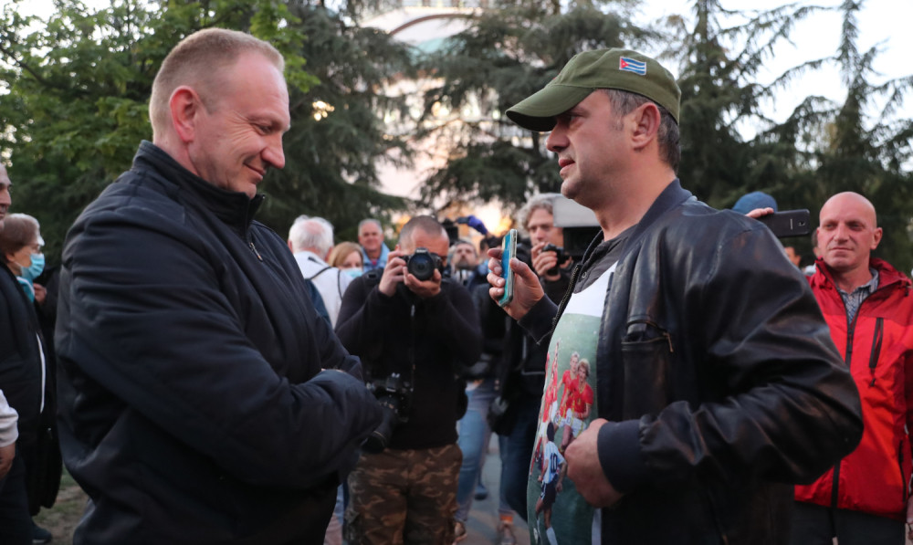 Sergeja u centru Beograda tukao Đilasov bojkotaš