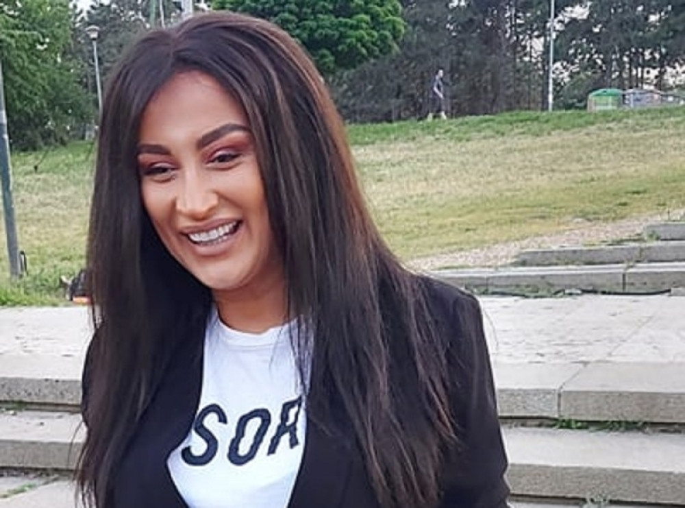 Andreanu Čekić brutalno izvređali zbog silikona, odmah reagovala! (FOTO/VIDEO)