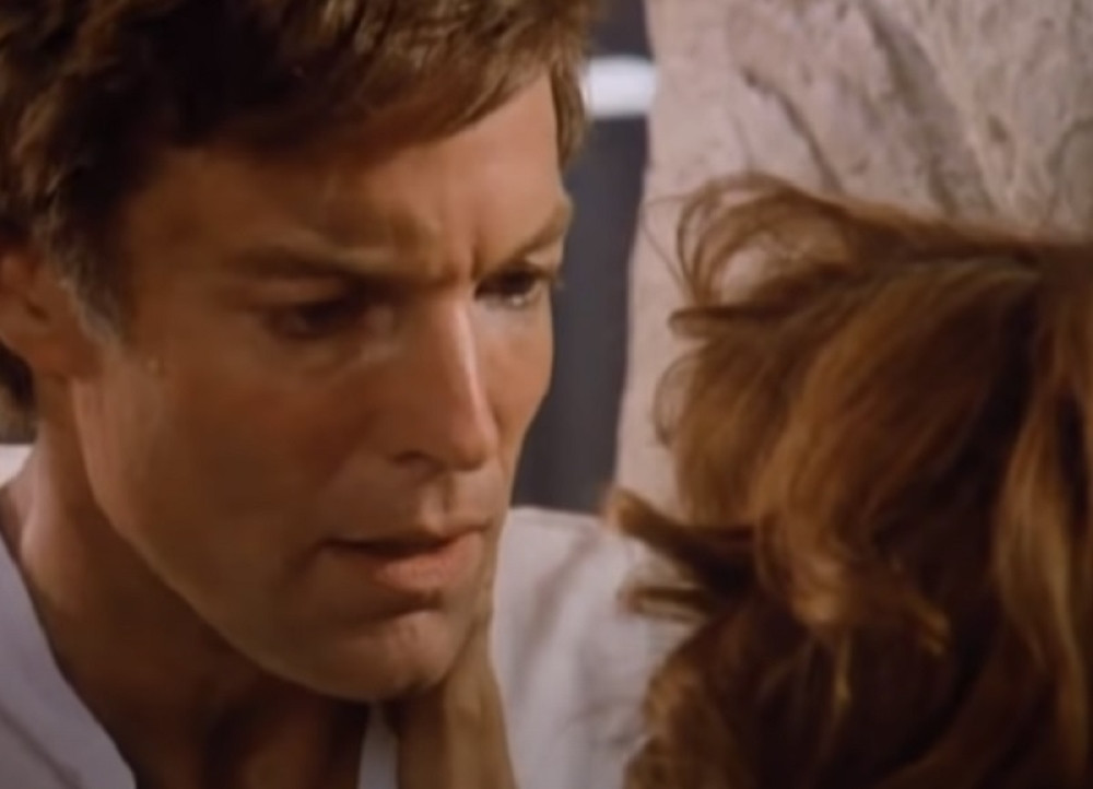 Za ovim glumcem uzdisale su mnoge žene, zablistao je na filmskom platnu, a na kraju karijere objavio je memoare koji su šokirali svet!