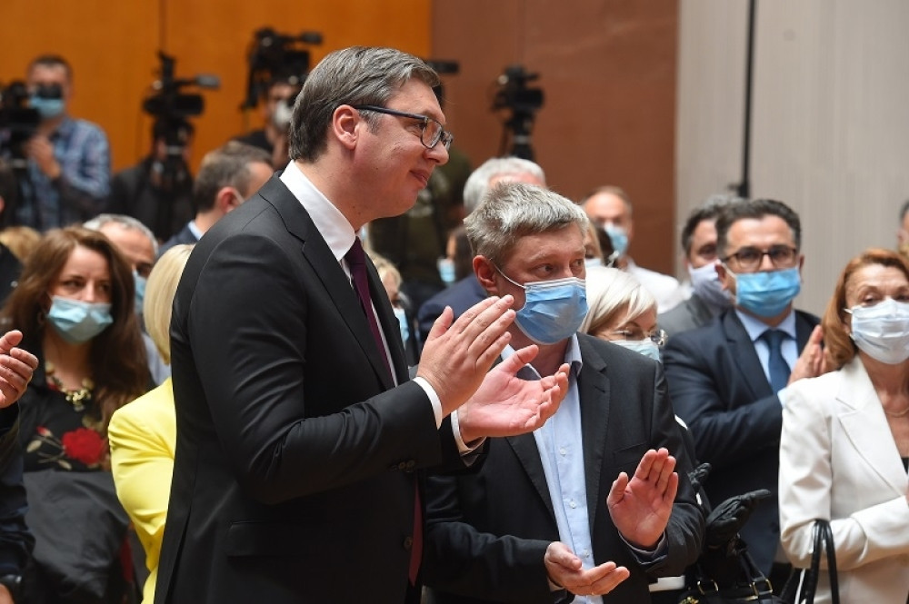 "Više smo verovali vama, nego sebi, i predali smo vam našu decu u ruke" (FOTO)