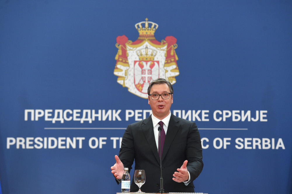 Vučić sa medicinskim radnicima: Sećam se noći kada sam sina doveo u bolnicu