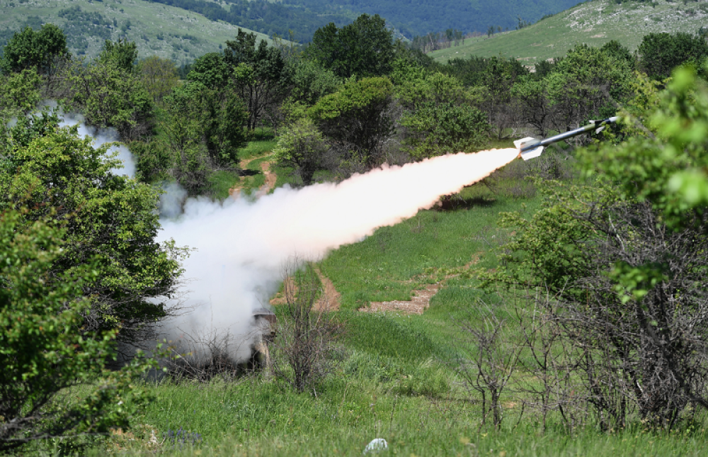 Ispaljene rakete, izvršen napad! (FOTO)