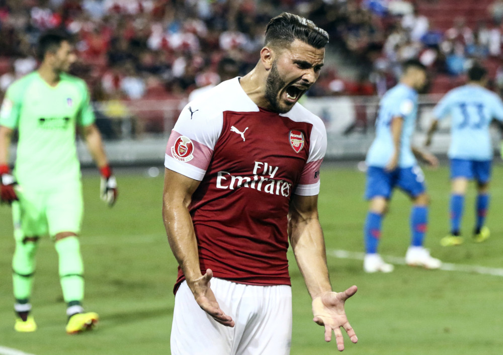 Kolašinac napustio Arsenal, igraće u klubu koji se bori za opstanak