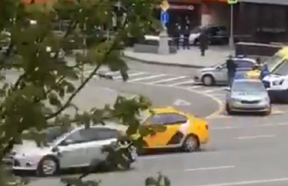 Oteti građani u centru grada! (VIDEO)