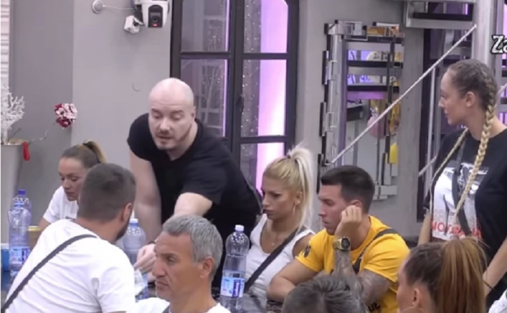 Mirko Gavrić  ponizio Miljkovića u lajvu: Markova reakcija skandalozna (VIDEO)