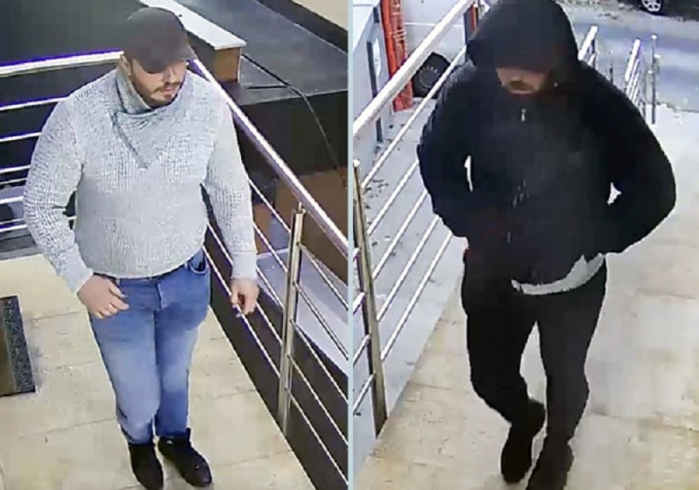 Ako vidite ova lica, momentalno pozovite policiju! (FOTO)