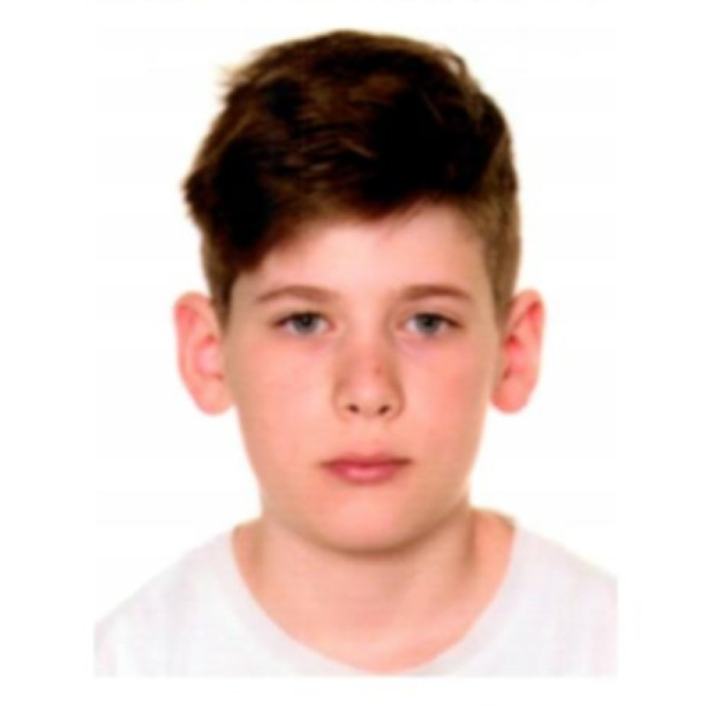 Ukoliko vidite ovog dečka odmah pozovite policiju! (FOTO)