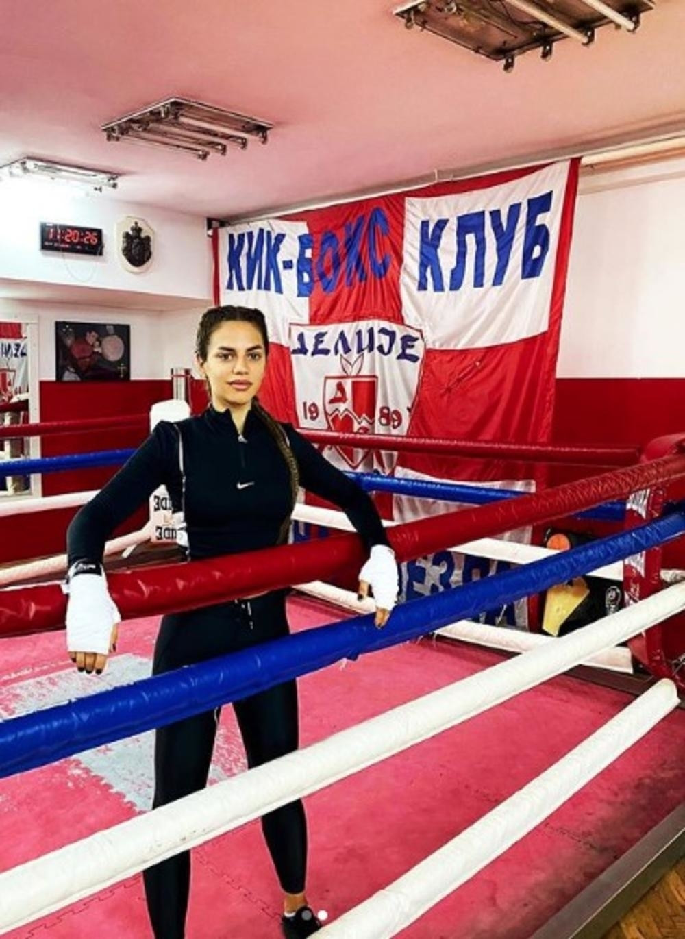 Lepa Maša brutalno izgleda, a isto tako i trenira, okidač za novi način života je bila saobraćajna nesreća! (FOTO)