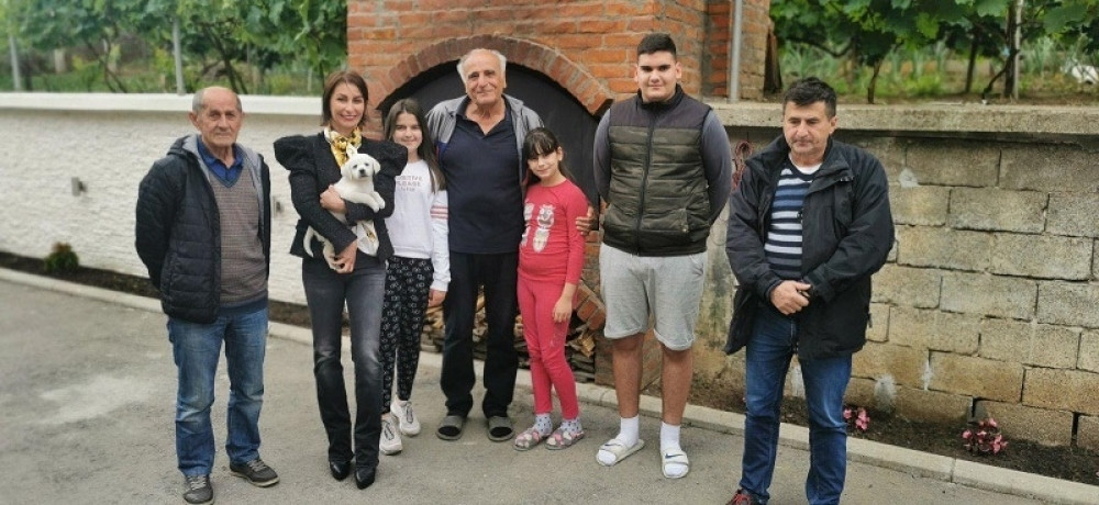 Nastavićemo da radimo na poboljšanju položaja izbeglih, prognanih i raseljenih lica na opštini Zvezdara (FOTO/VIDEO)