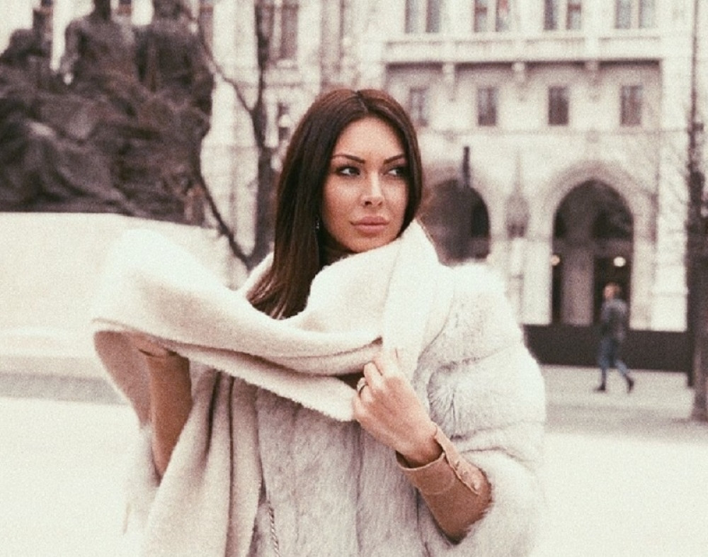 Atraktivna pevačica nakon medijske pauze intrigantnim nazivom pesme najavljuje novu sebe! (FOTO/VIDEO)