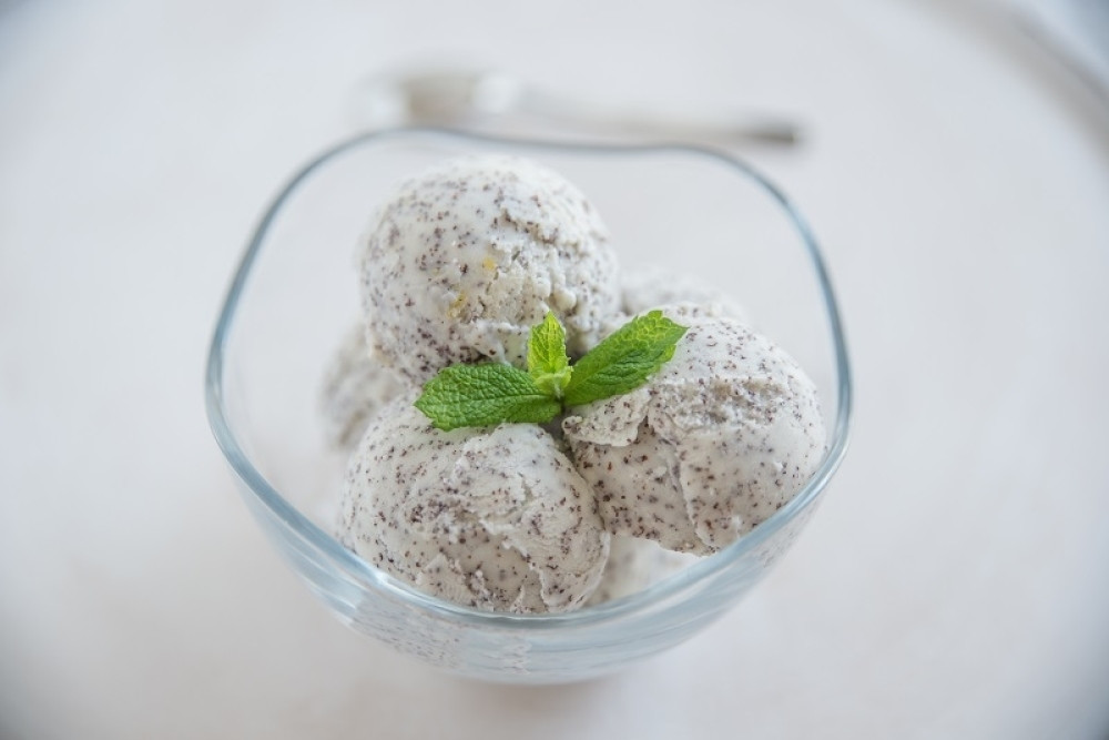 Domaći sladoled od maka i meda