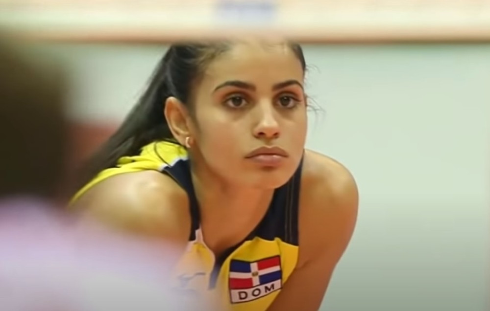 Odbojkašica koja je svojom lepotom začarala svet se konačno oglasila! (VIDEO)