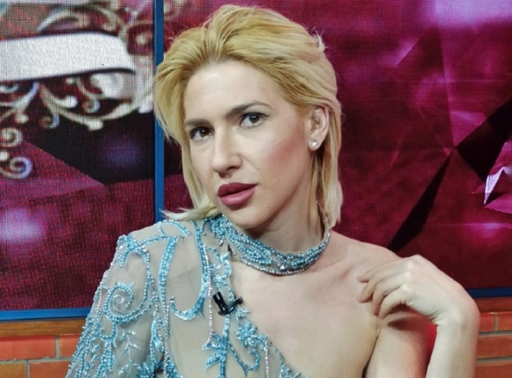 Jovana Jeremić otkrila detalje iz odnosa sa suprugom, a evo šta se dogodi kada joj političari dođu u emisiju!