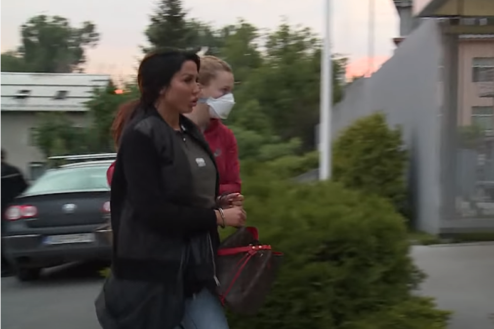 Zbog organizovanja prostitucije i krijumčarenja ljudi preti joj 15 godina robije!