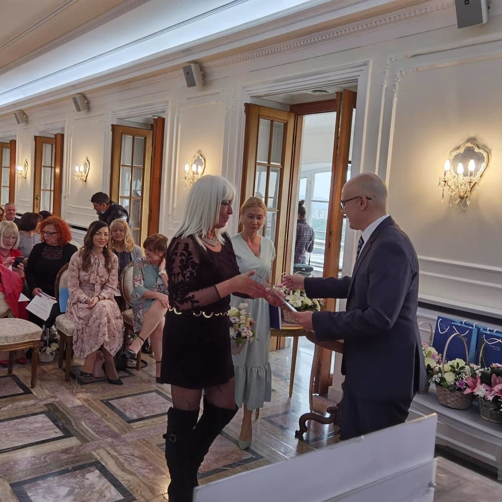 Vučević: Vaspitači, učitelji i nastavnici su pomogli da danas budemo grad koji je jači i razvijeniji, hvala im!