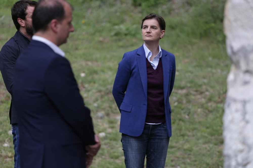 Ana Brnabić na tajnoj lokaciji sa porodicom (FOTO)