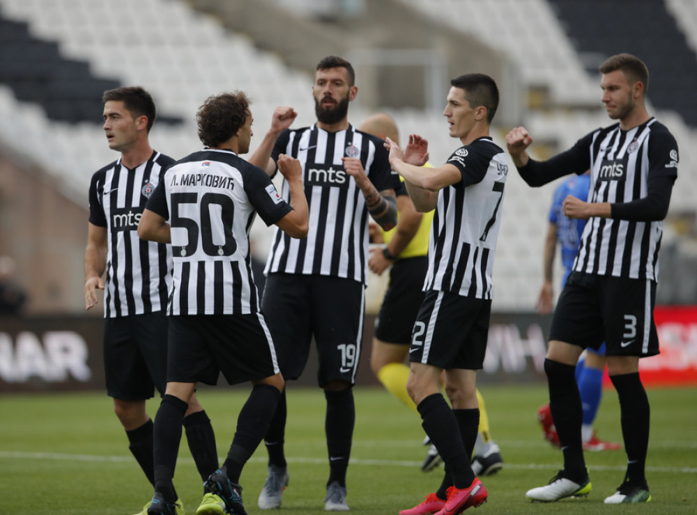 Korona u Partizanu, dvojica pozitivnih