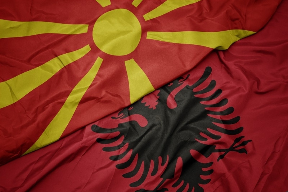 U EU mogu samo kao Bugari, a izmišljanje nove istorije i NACIJE neće proći!