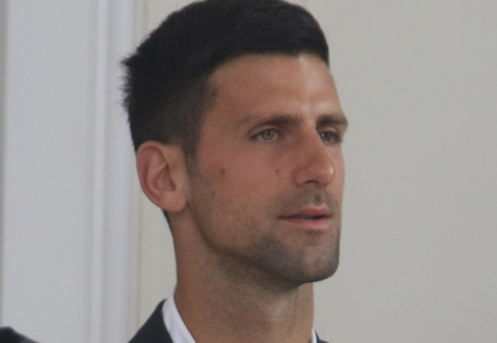 "Zaradio je preko 100 miliona, a daje 30 hiljada!" Sada mu se osporava i humanitarna strana