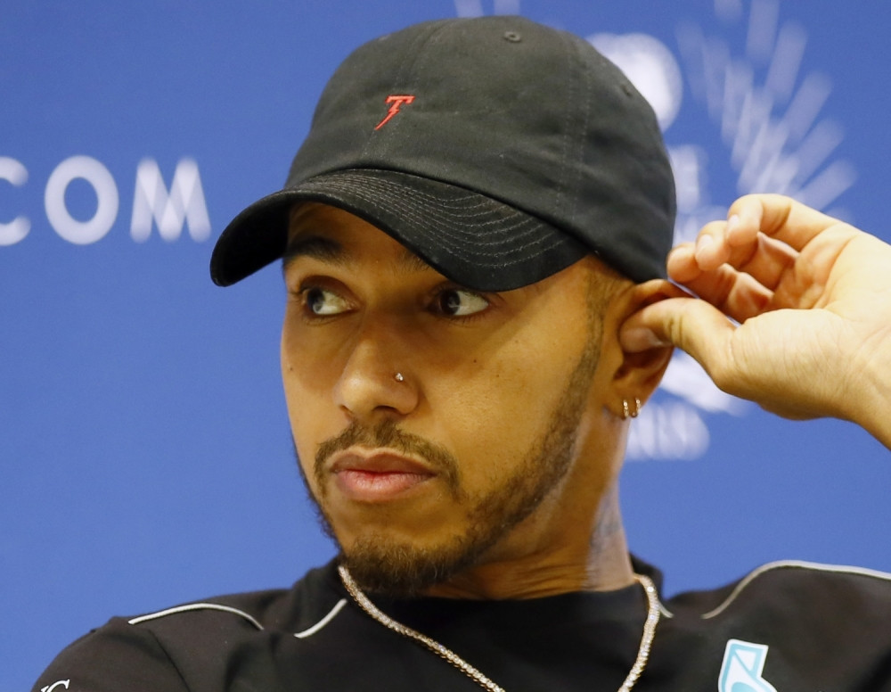 Kaže da je usamljen u svom sportu, obratio se kolegama koje ćute: "Znam ko ste i vidim vas!"