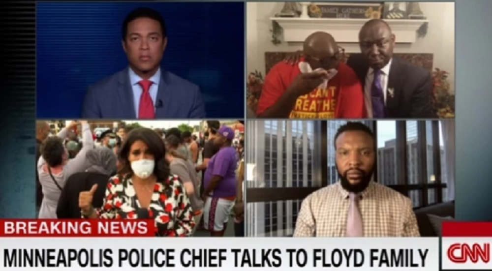 Brat ubijenog Džordža rasplakao novinarku CNN-a, postavio pitanje direktno šefu policije, a onda je usledio muk! (VIDEO)