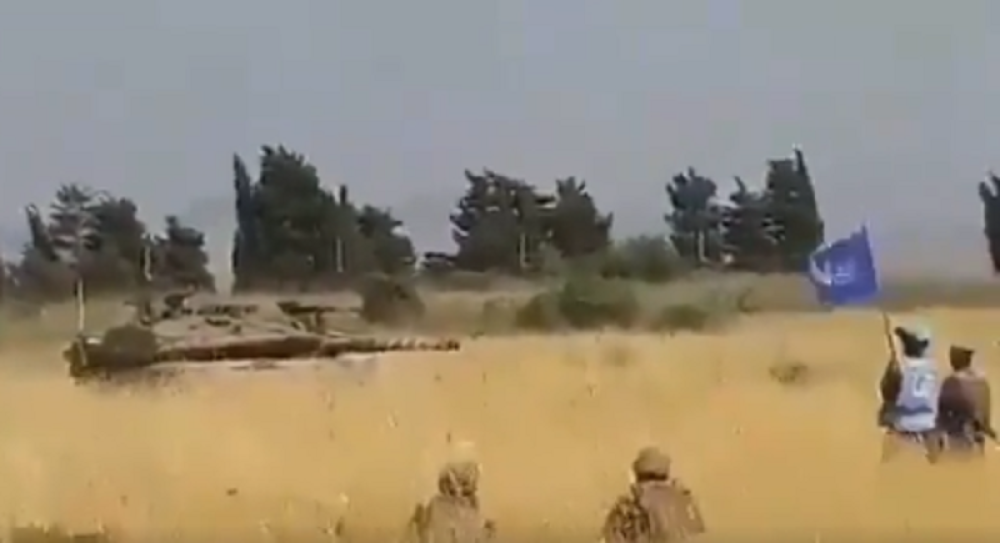 S jedne strane izraelski tenk, sa druge libanska vojska i Hezbolah! (VIDEO)