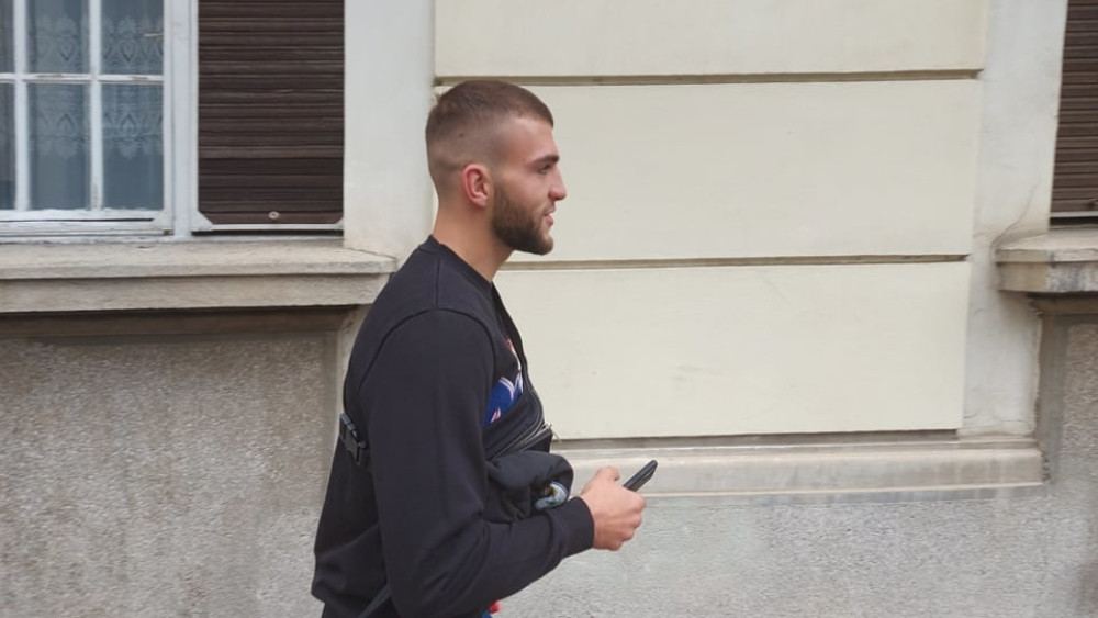 Sačekao je da svane, pa se uputio u šumu: Veljko Ražnatović pokazao kako se poštuje tradicija! (FOTO)