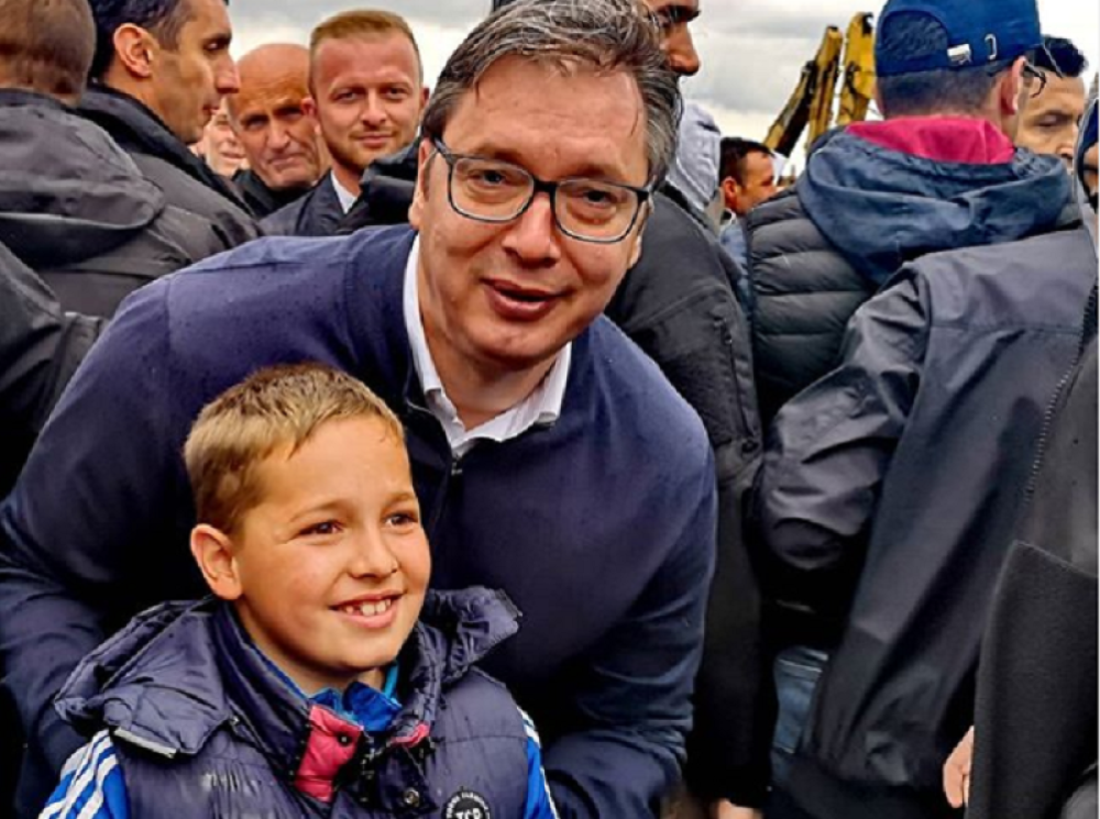 Vučić oduševio Srbiju svojim postupkom! (FOTO)